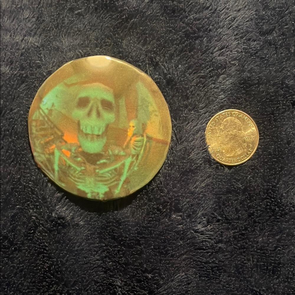 Skeleton Fish Eye Button Pin